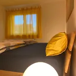 Harmony Apartment, Your In With Balcony & River-view, 5min To Europa-park 아파트 러스트