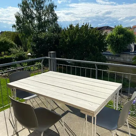 Harmony Apartment, Your In With Balcony & River-view, 5min To Europa-park Daire *