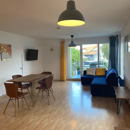 Harmony Apartment, Your In With Balcony & River-view, 5min To Europa-park * Rust